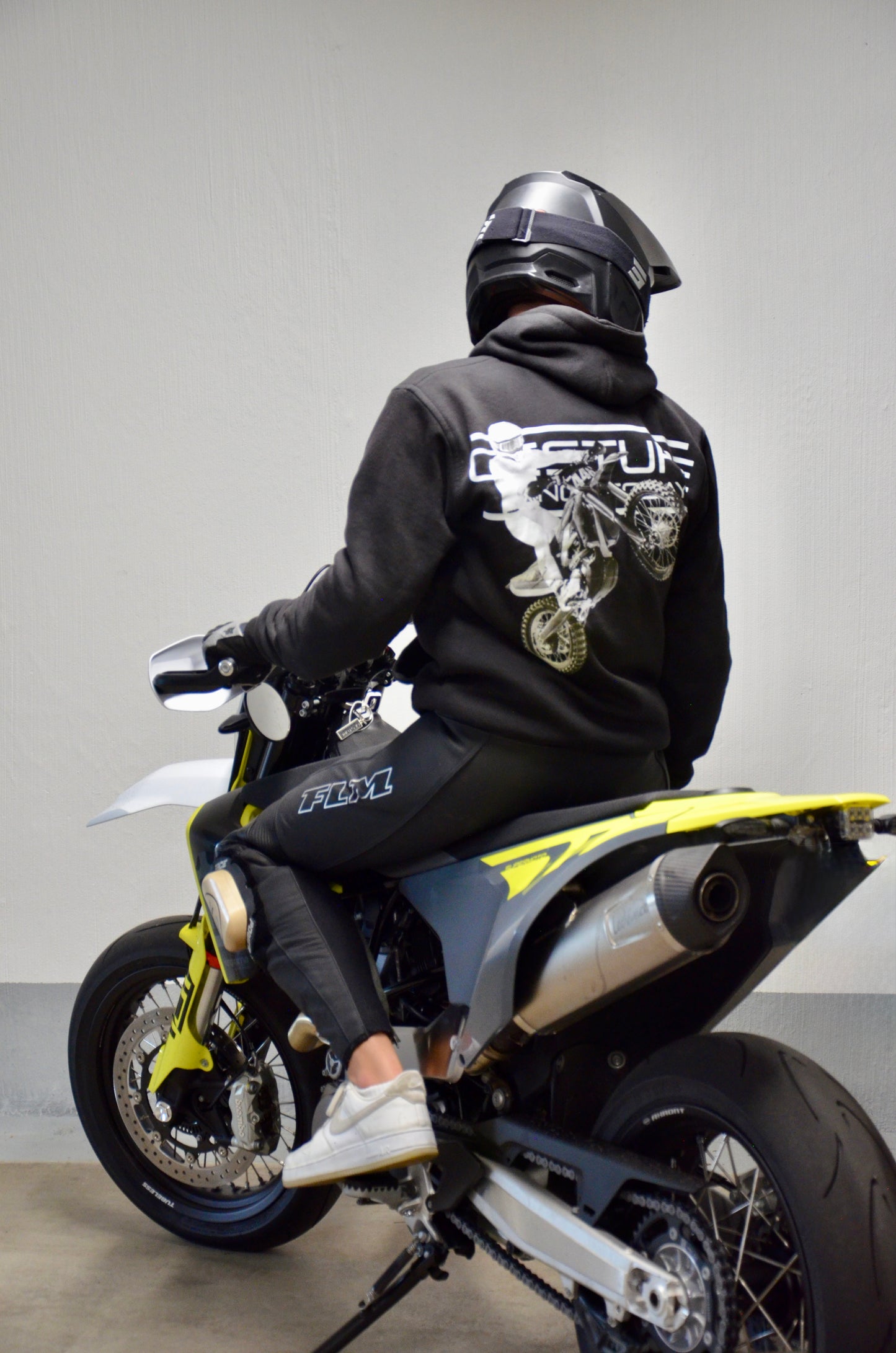 V3-Protector-Hoodie